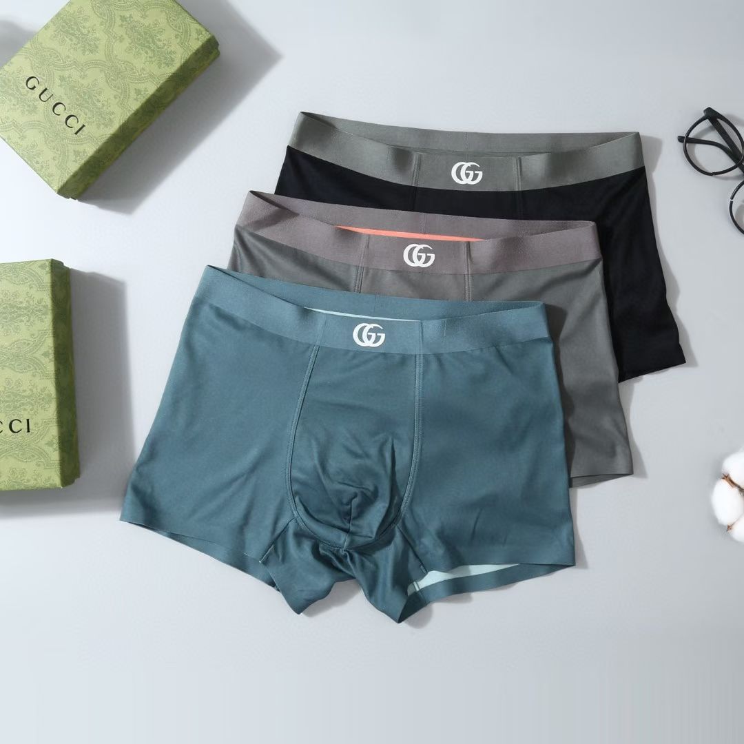 Gucci GGForm Briefs – Signature Monogram Edition