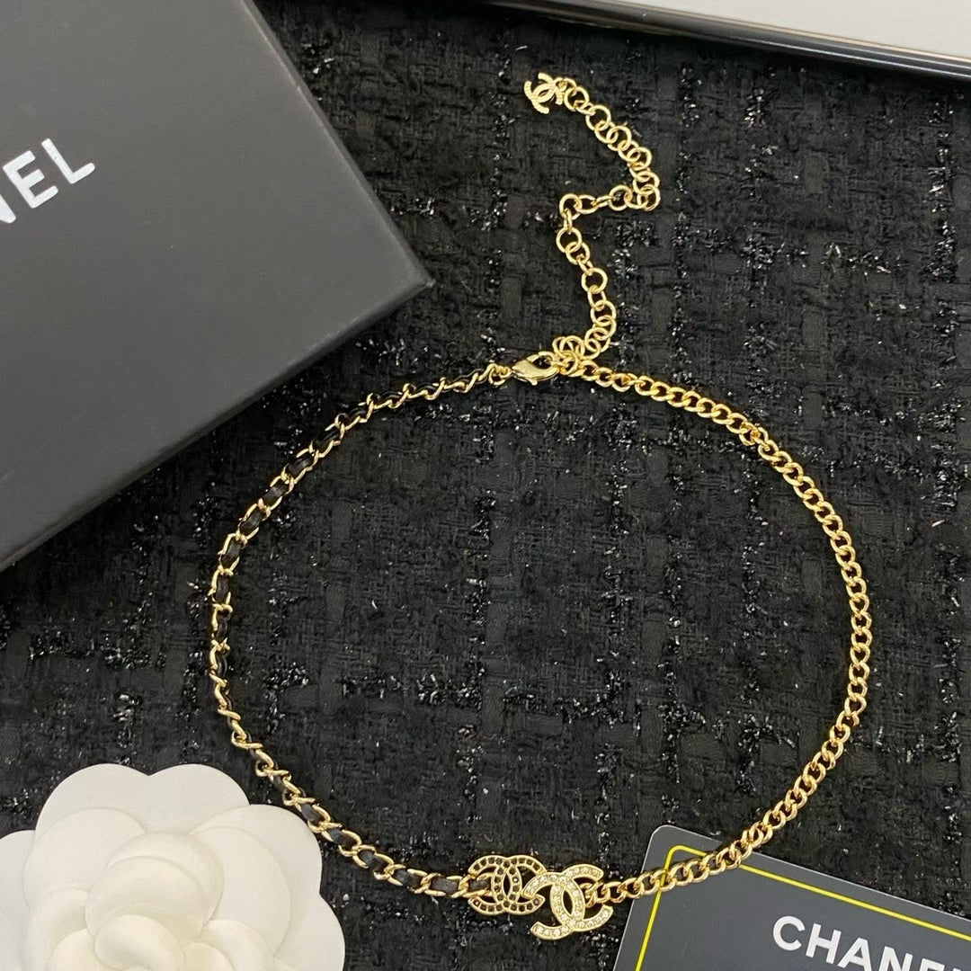 Chanel Gold Necklace – Interlocking CC Logo with Adjustable Chain & Signature Packaging