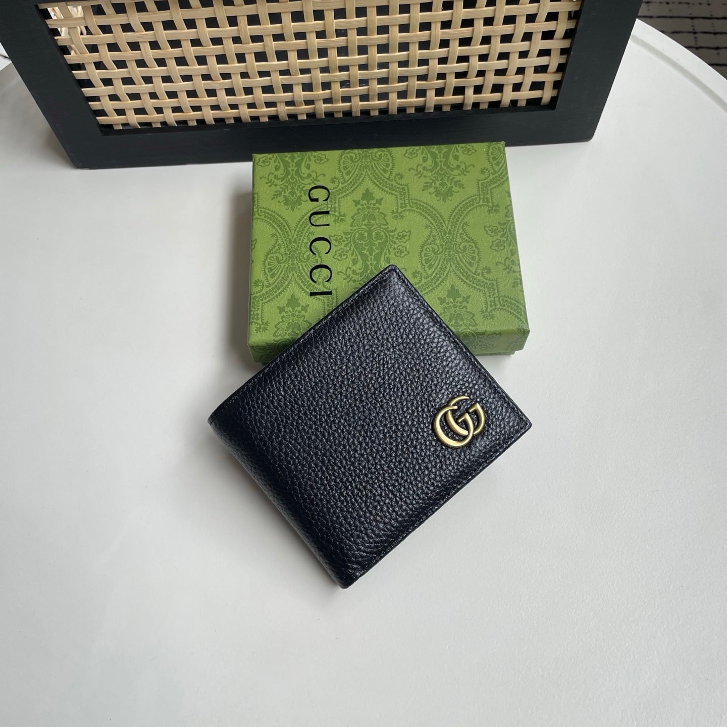 Gucci Black Leather Wallet – Gold GG Corner Emblem Edition