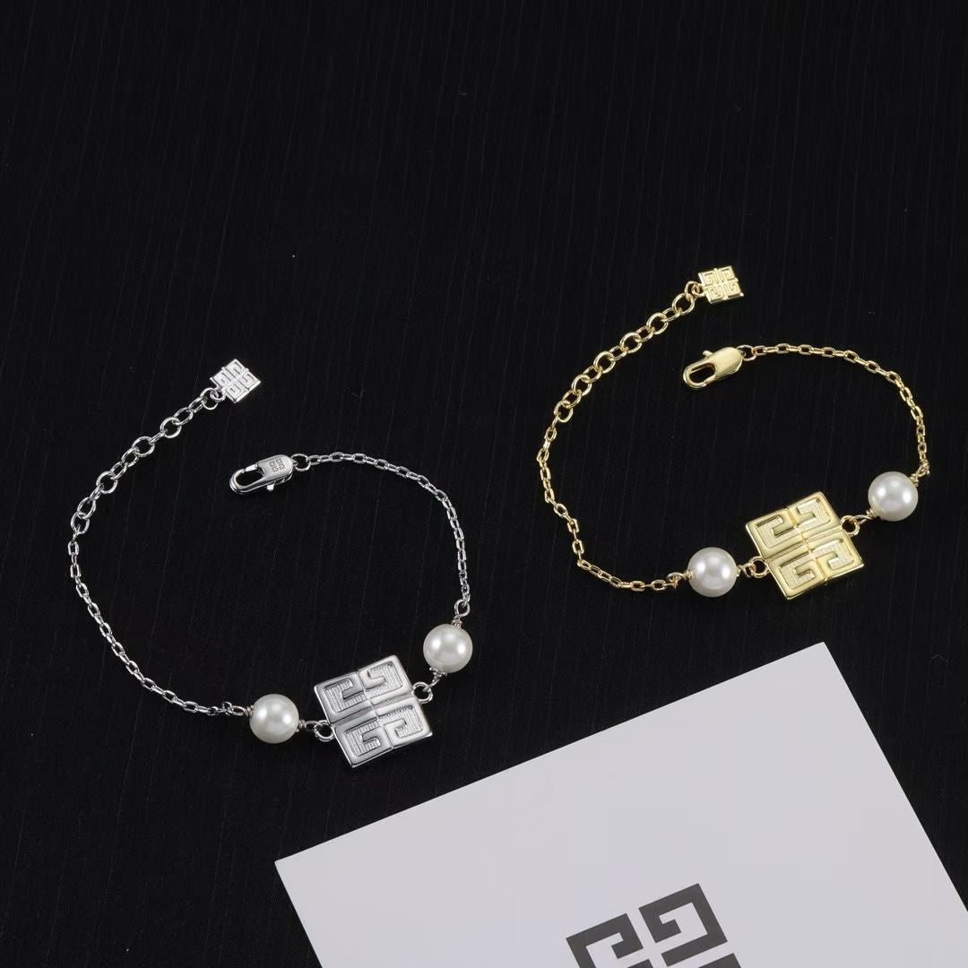 Givenchy Geometric Crystal Jewelry – Necklace & Bracelet Set in Gold & Silver
