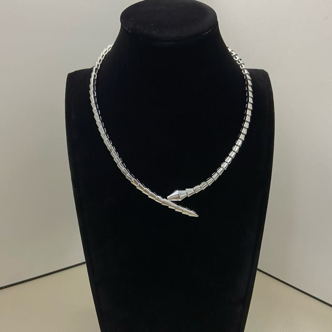 BVLGARI Serpenti Viper Necklace – Gold, Silver, Rose Gold & Mixed Metal