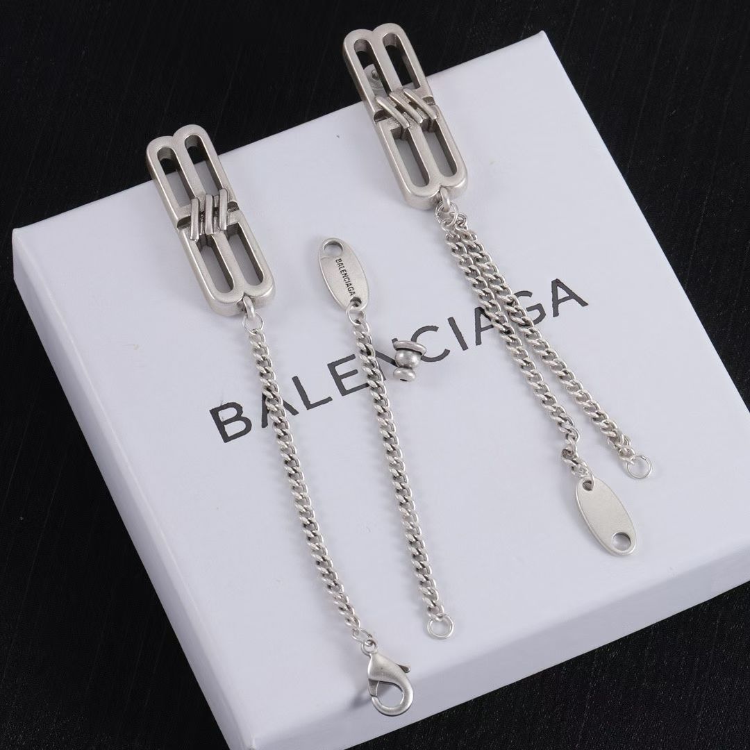 Balenciaga Paperclip Jewelry – Silver Necklace & Earrings Set