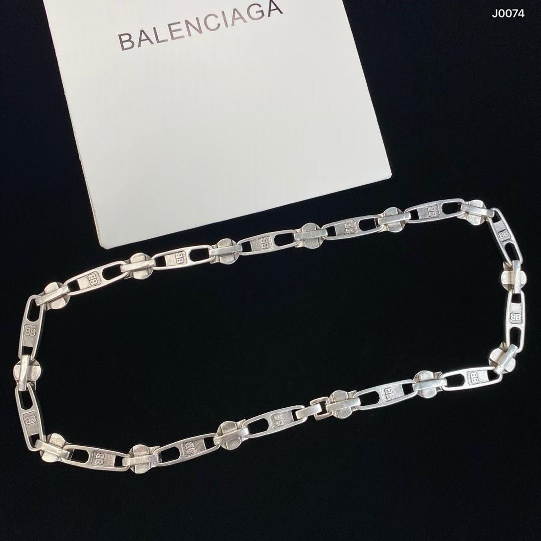Balenciaga BB Link Chain Necklace – Gold & Silver Variants