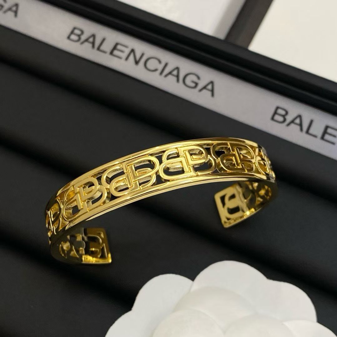 Balenciaga Cut-Out Cuff Bracelet – Gold & Silver Variant