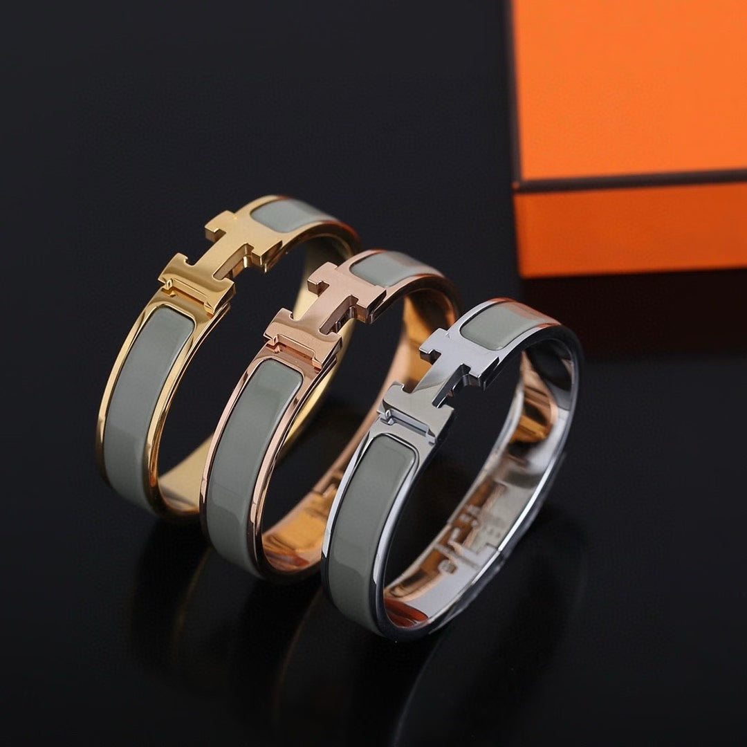 Hermès H Clasp Bracelet – Cool & Bold Tones