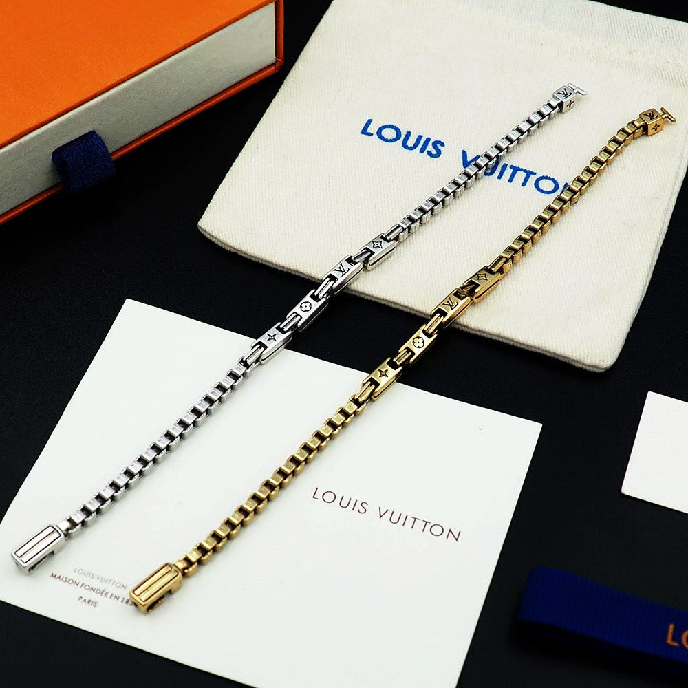 Louis Vuitton Gold Chain Bracelet – Monogram Engraving & Signature Clasp