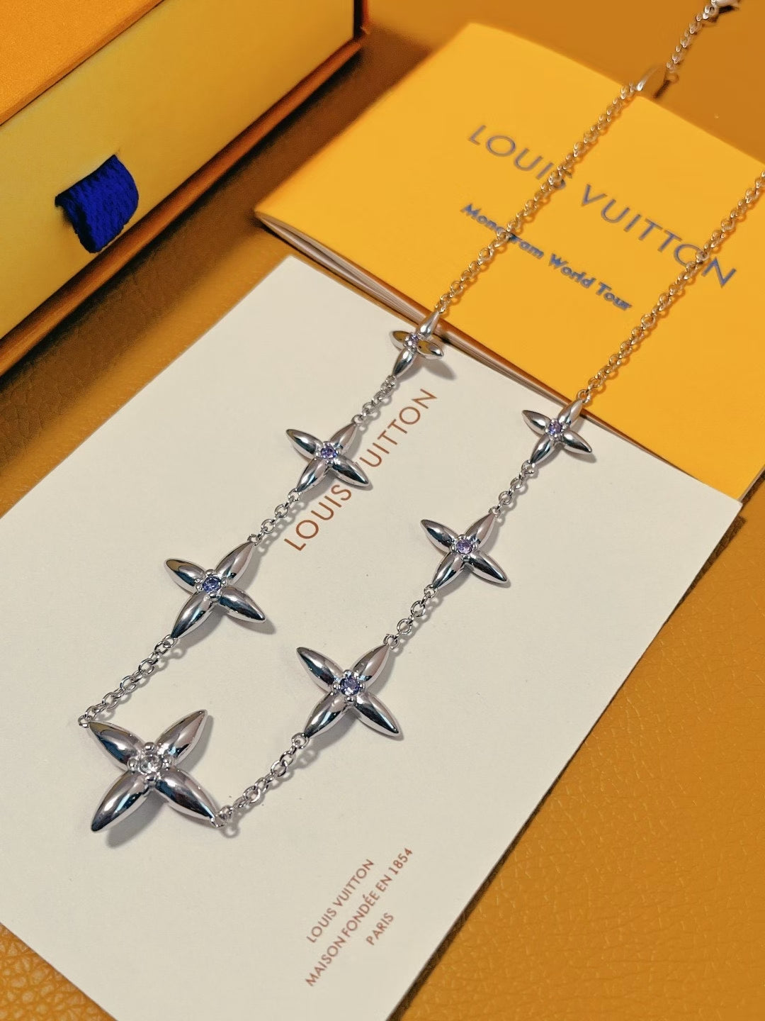 Louis Vuitton Floral Gem Necklace – Chain with Symmetrical Motifs