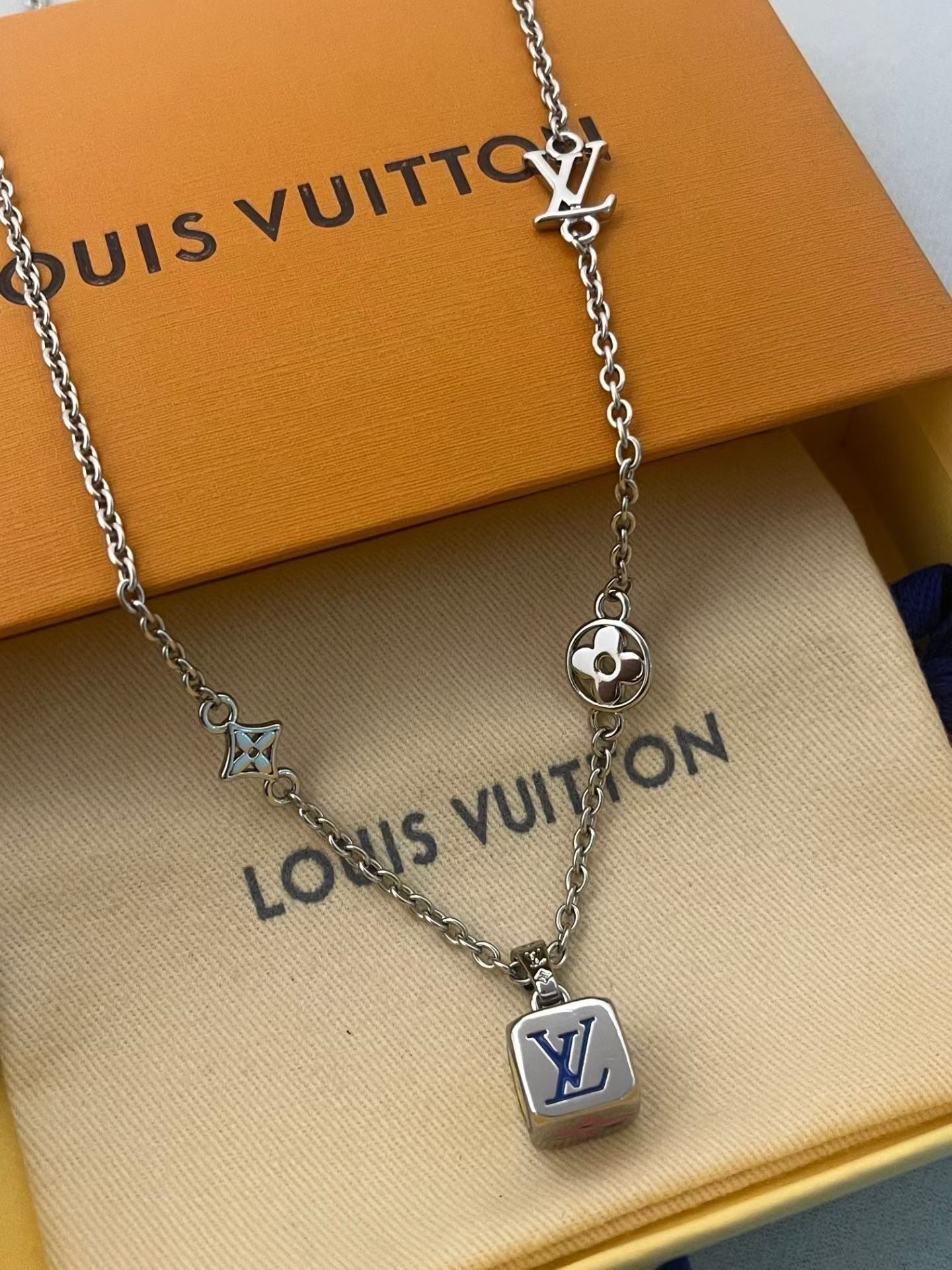 Louis Vuitton Charm Cluster Necklace – Silver Chain with LV Cube & Star Motifs