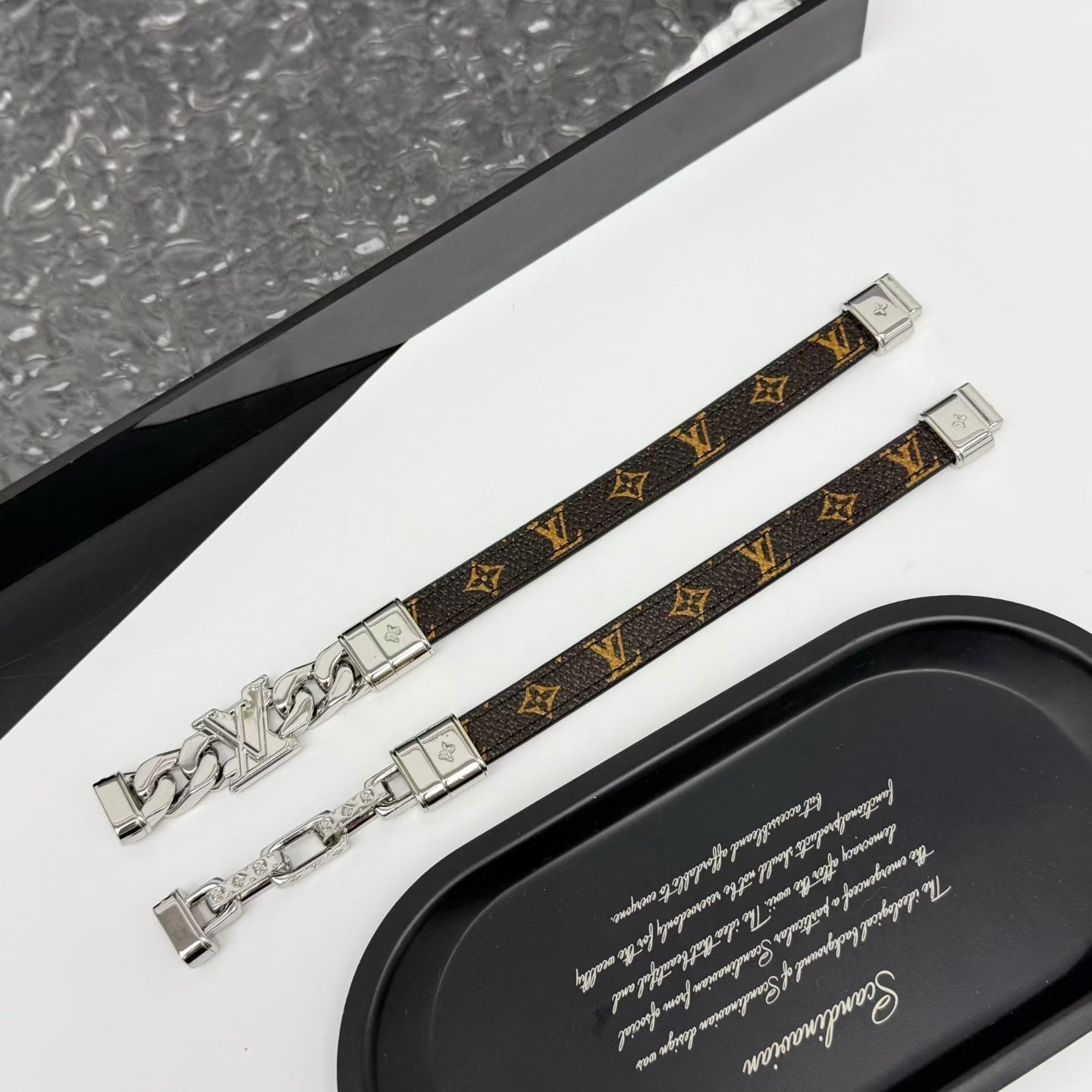 Louis Vuitton Men’s Bracelet – Chain-Link Silver Clasp & Black Textured Leather