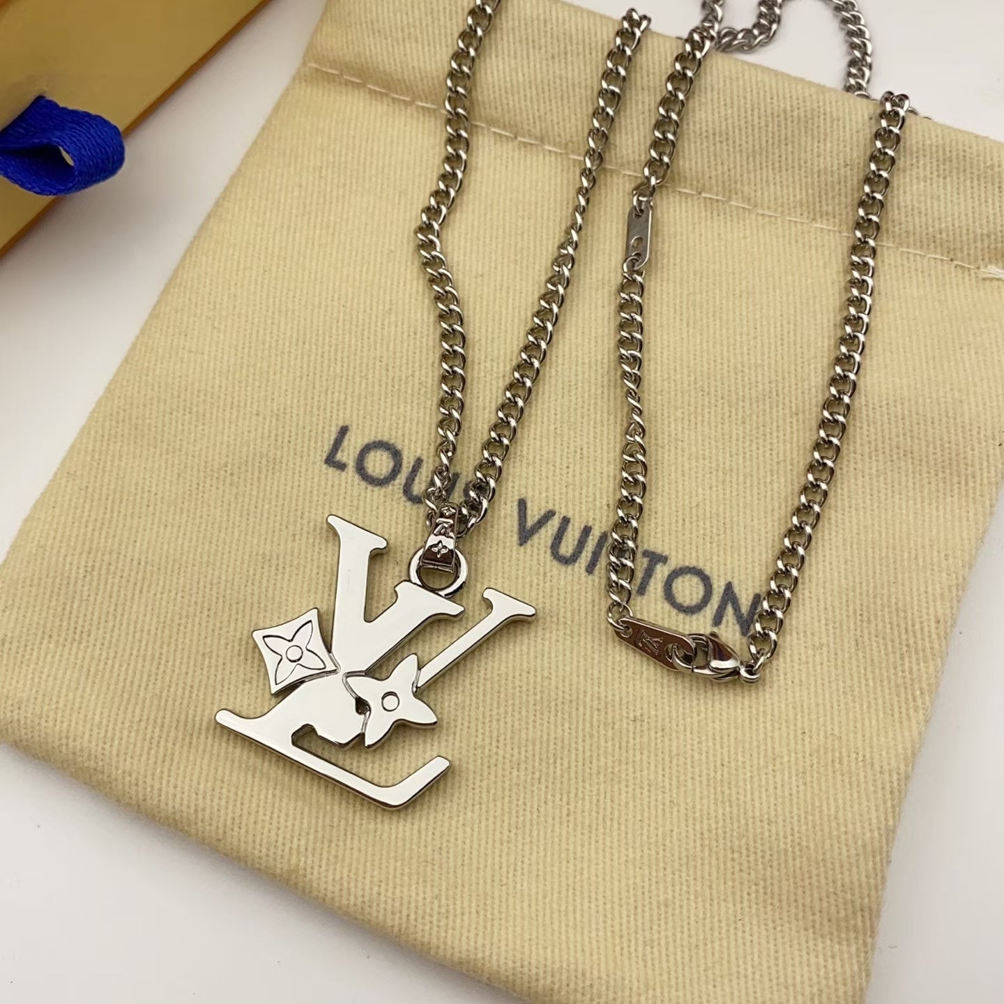 Louis Vuitton Floral Monogram Pendant Necklace – Silver with LV Logo