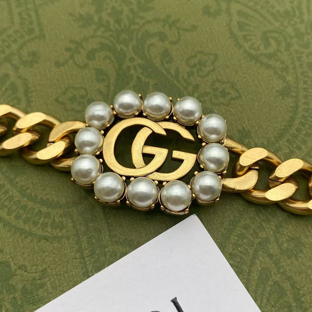 Gucci Pearl-Embellished Double G Necklace – Gold Chain with Iconic Logo