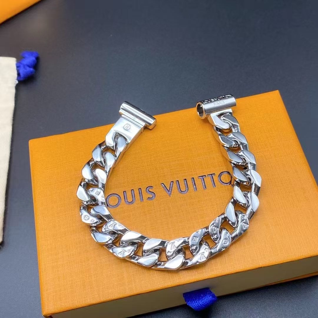 Louis Vuitton Engraved Silver Chain Bracelet – Monogram Link Design