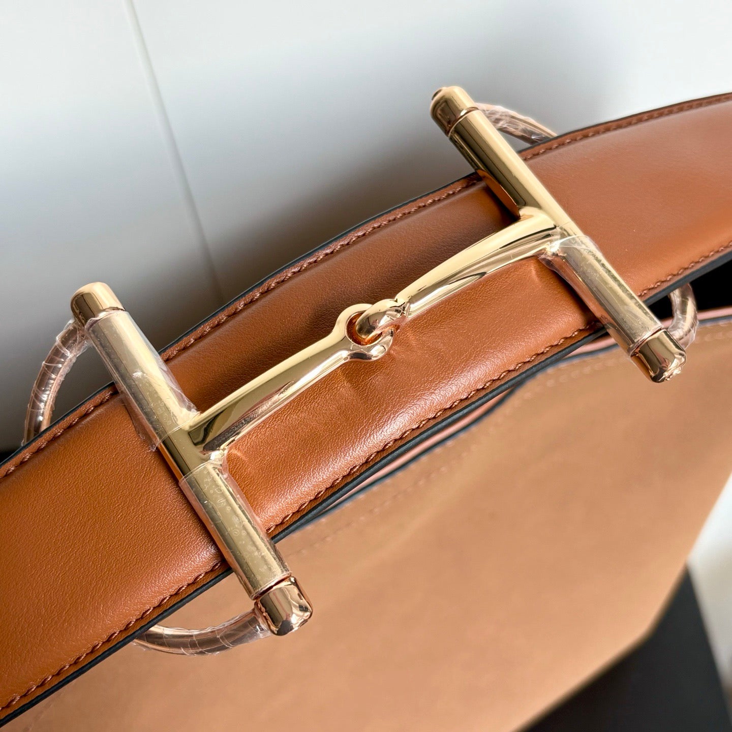 Gucci Structured Top-Handle Handbag Collection