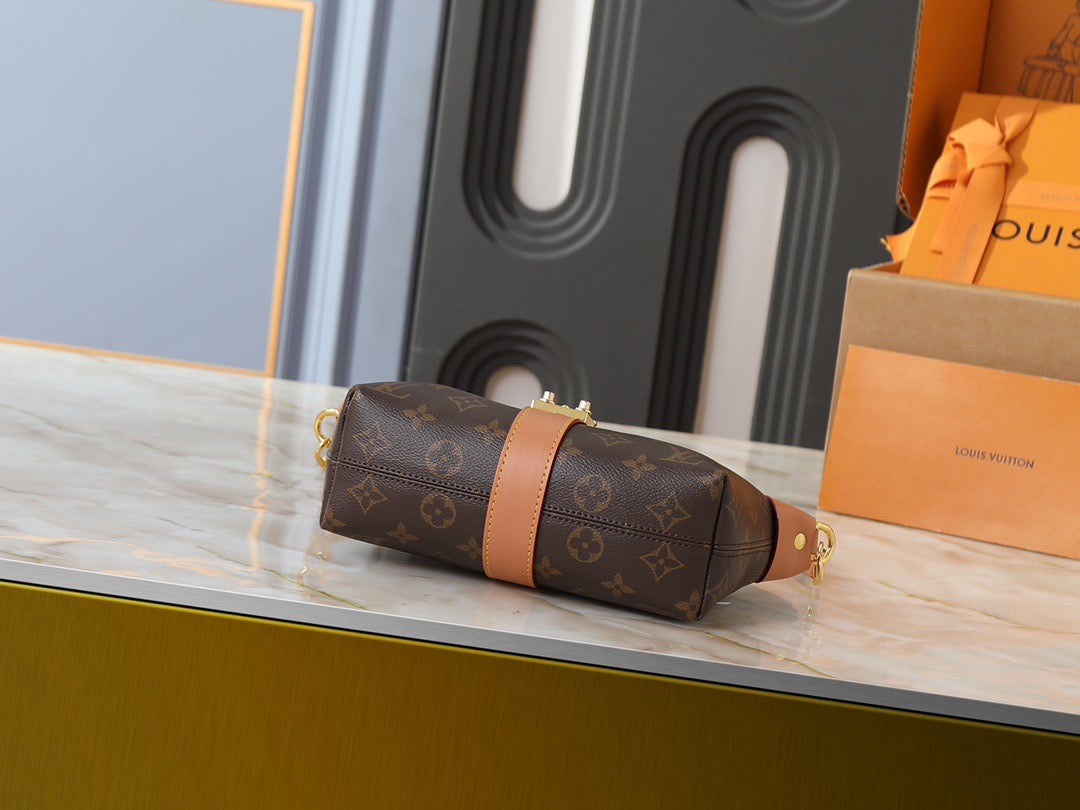 Louis Vuitton Monogram Shearling Handbag Collection