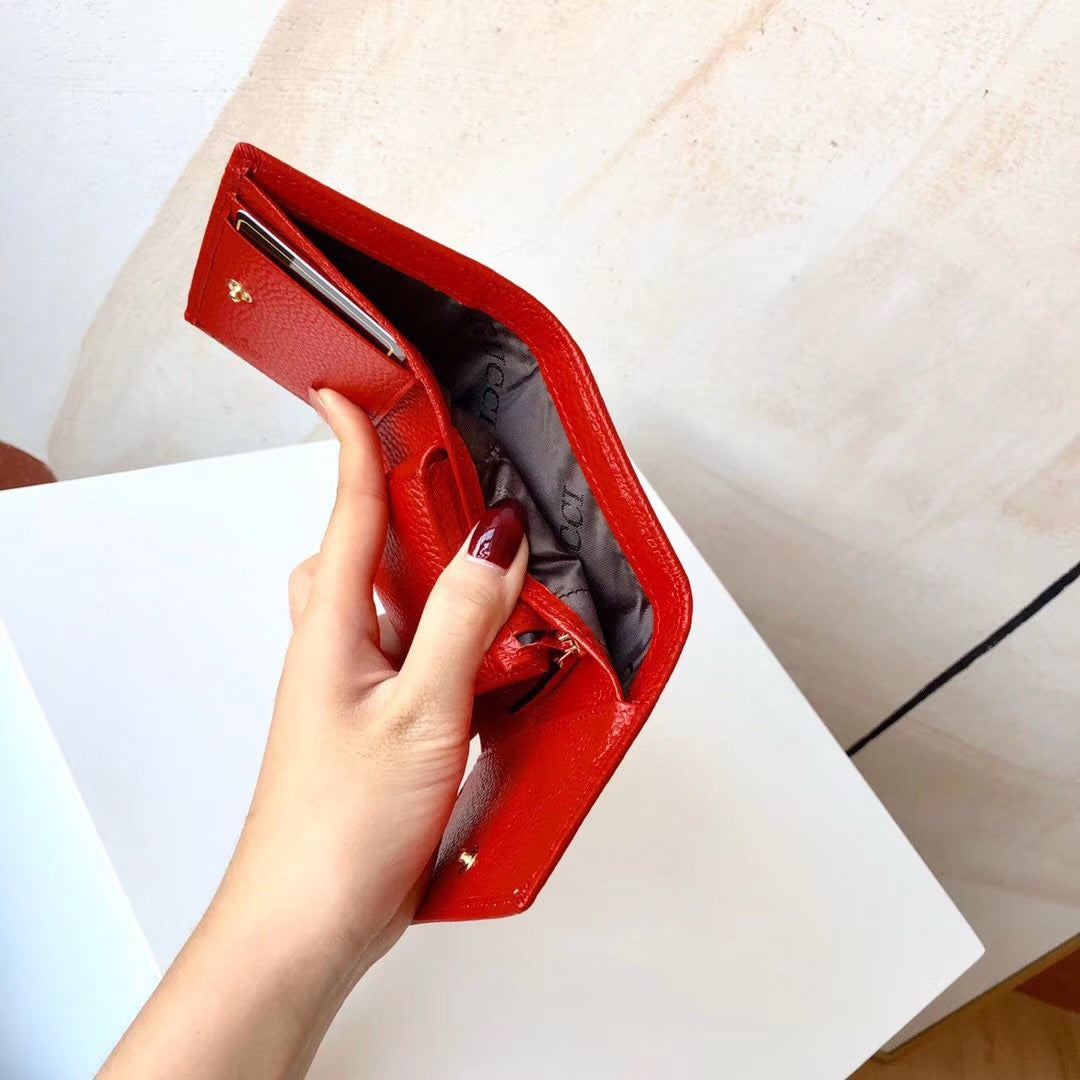 Gucci GG Marmont Flap Wallet Collection