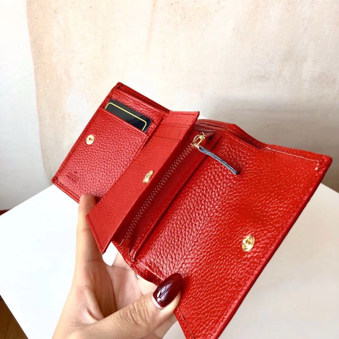 Gucci GG Marmont Flap Wallet Collection