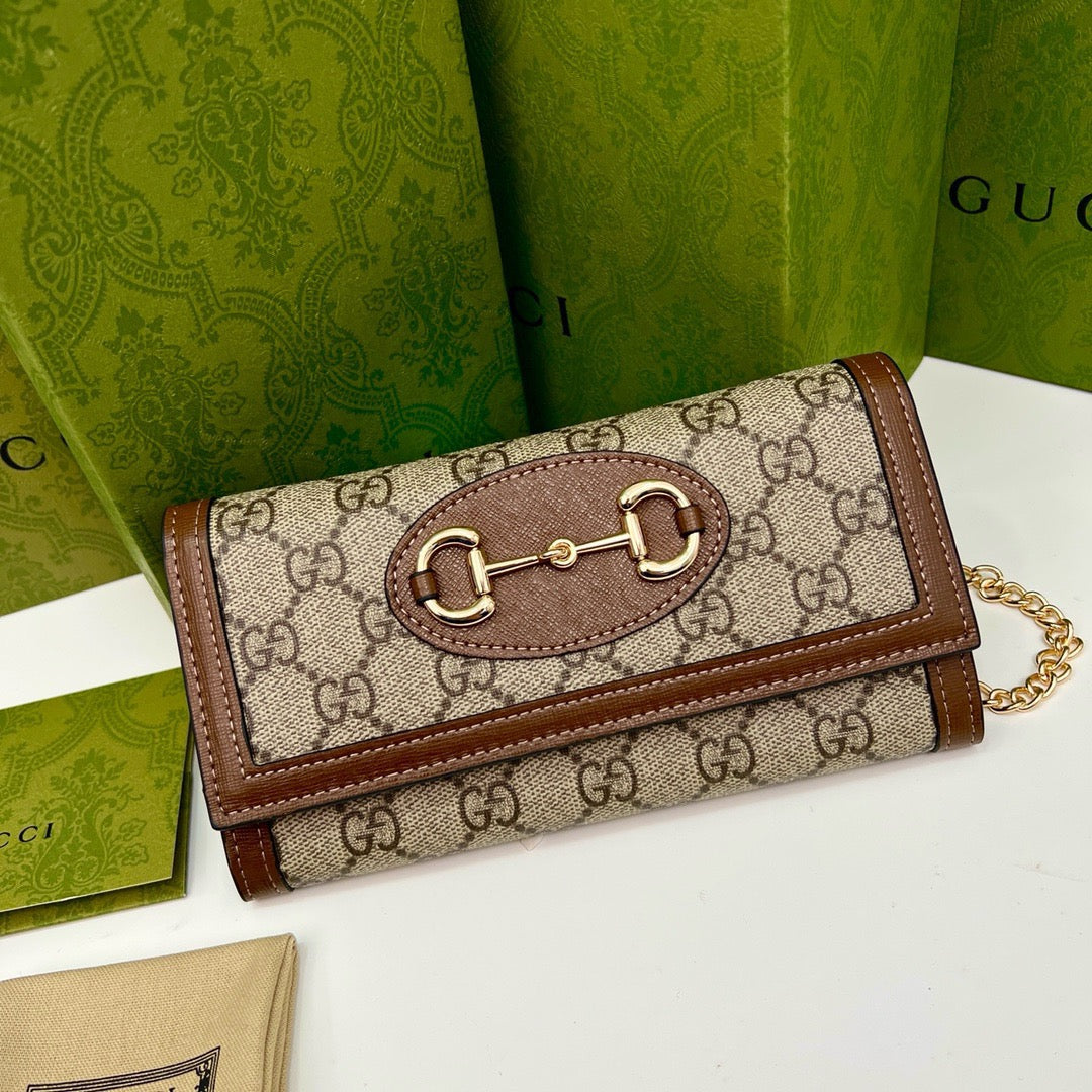 Gucci Horsebit GG Chain Wallet