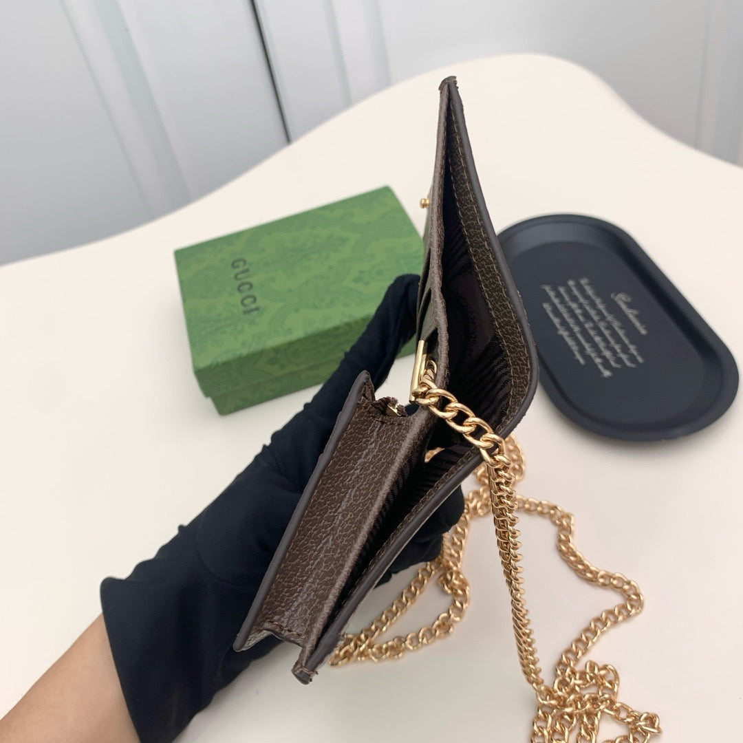 Gucci GG Supreme Chain Wallet