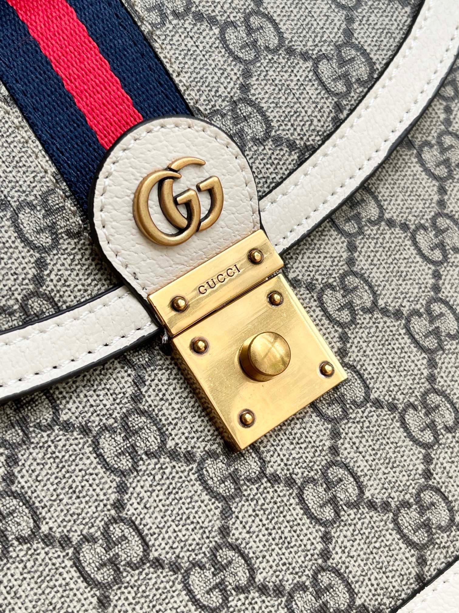 Gucci Padlock GG Monogram Handbag Collection