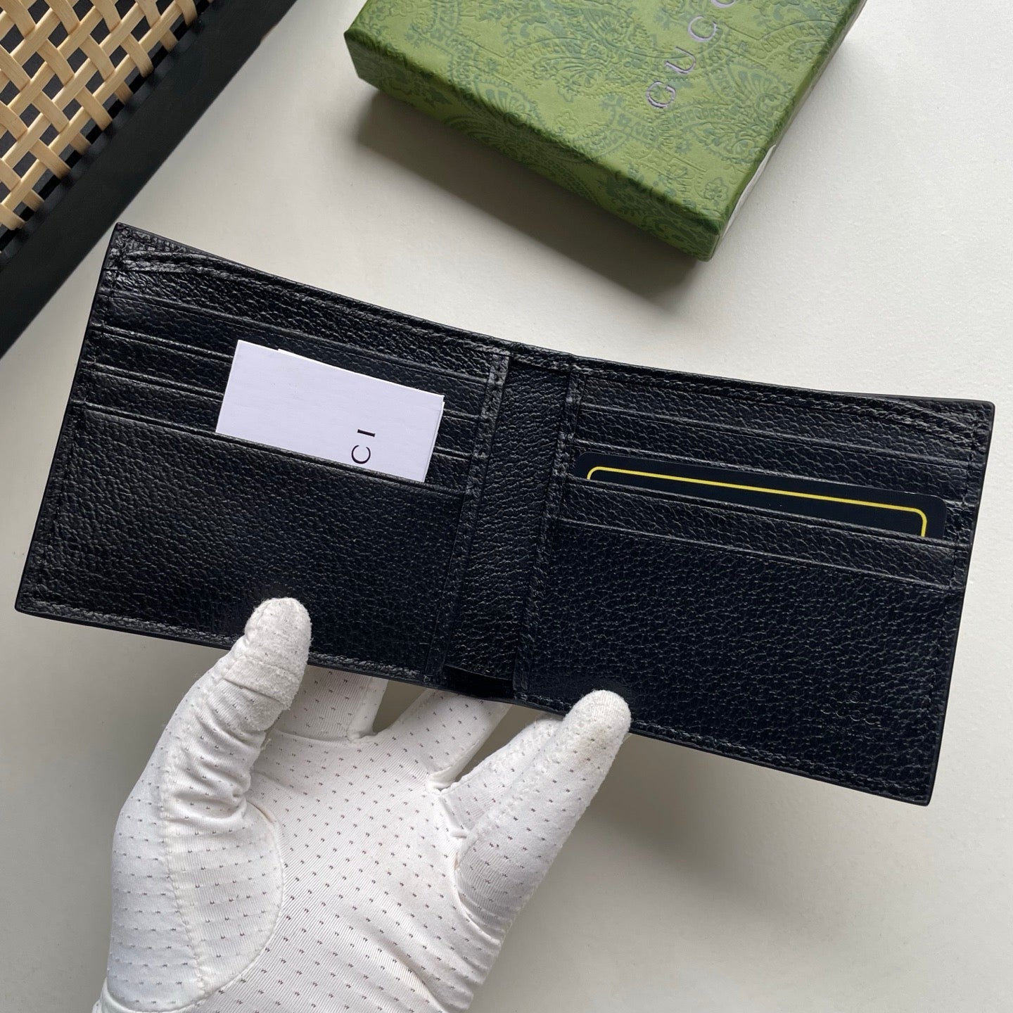 Gucci GG Supreme Canvas Wallet – Black GG Logo