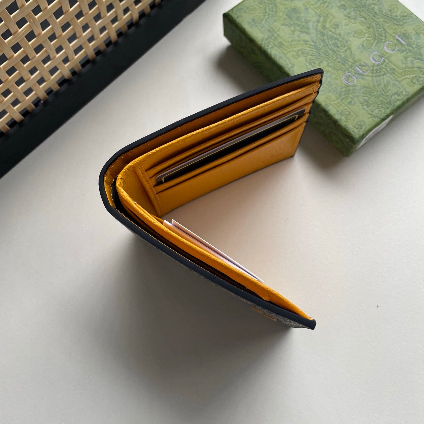 Gucci GG Supreme Canvas Wallet – Gold GG Logo