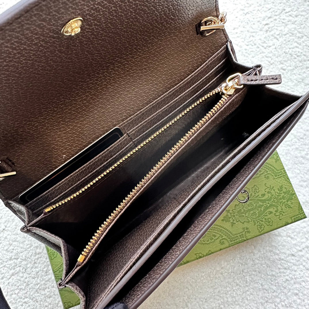 Gucci GG Monogram Chain Wallet – Classic Beige with Gold GG Logo