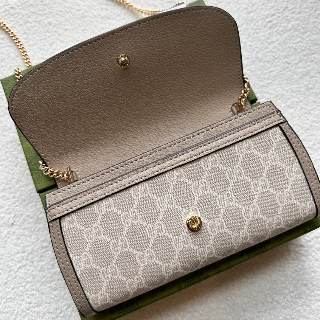Gucci GG Monogram Chain Wallet – Classic Beige with Gold GG Logo