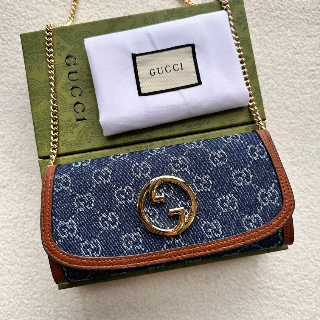 Gucci GG Monogram Chain Wallet Collection