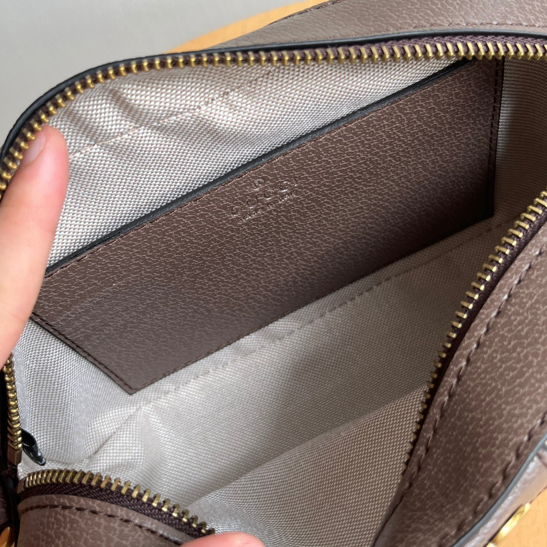 Gucci GG Supreme Web Stripe Shoulder Bag – Green-Red Strap