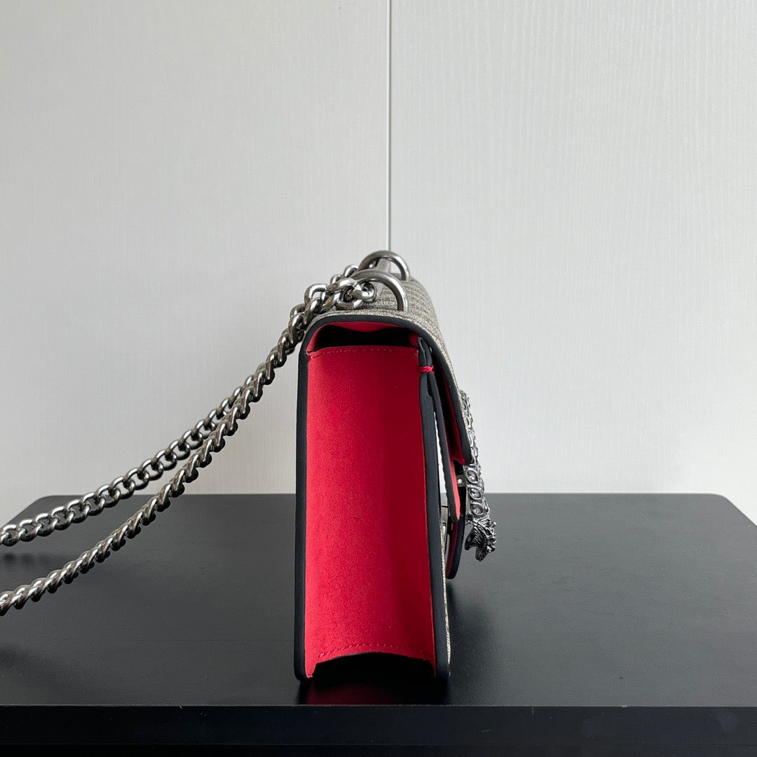 Gucci Dionysus GG Supreme Shoulder Bag