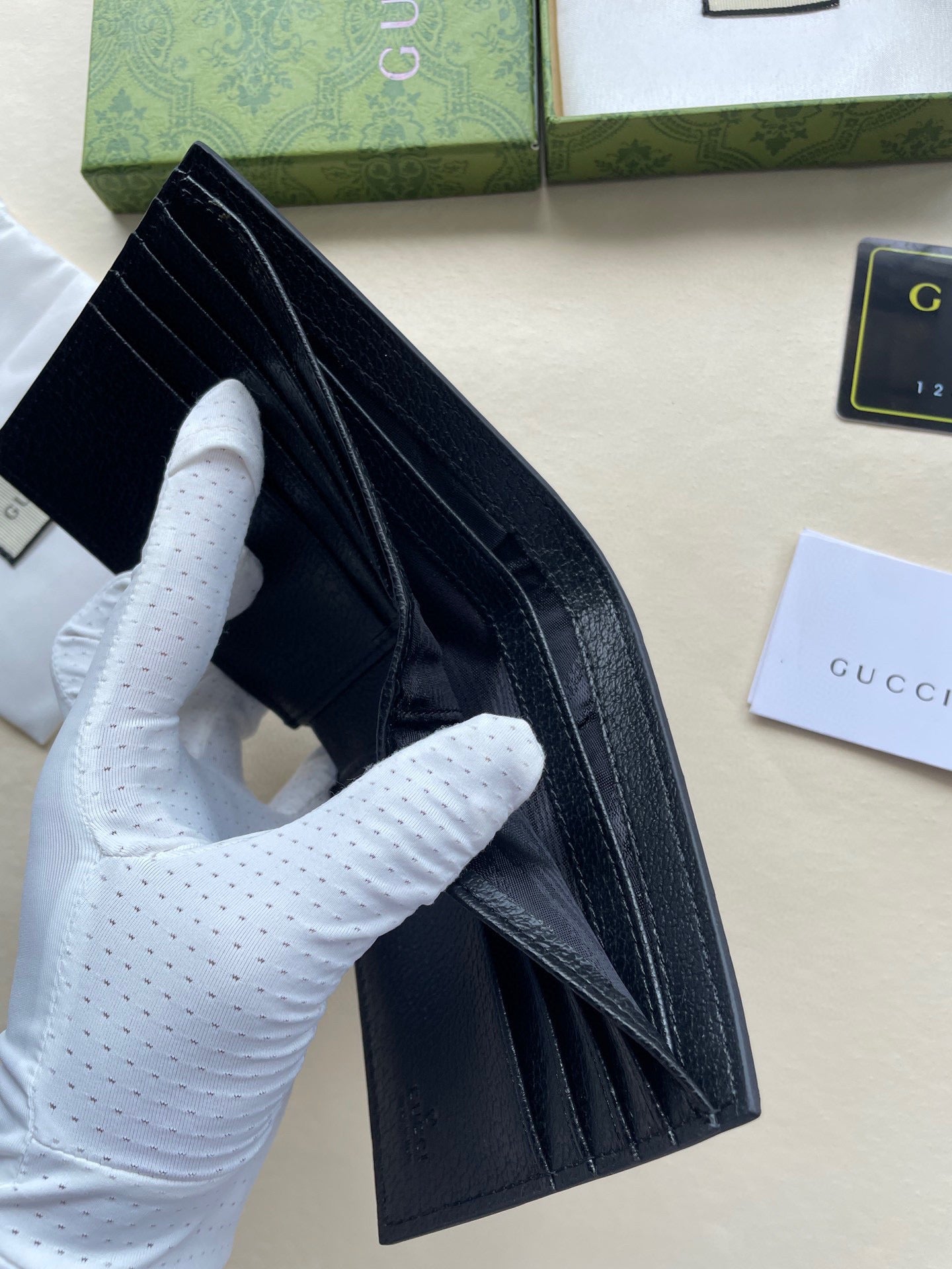 Gucci Black Leather Wallet – Gold Bee Emblem Edition