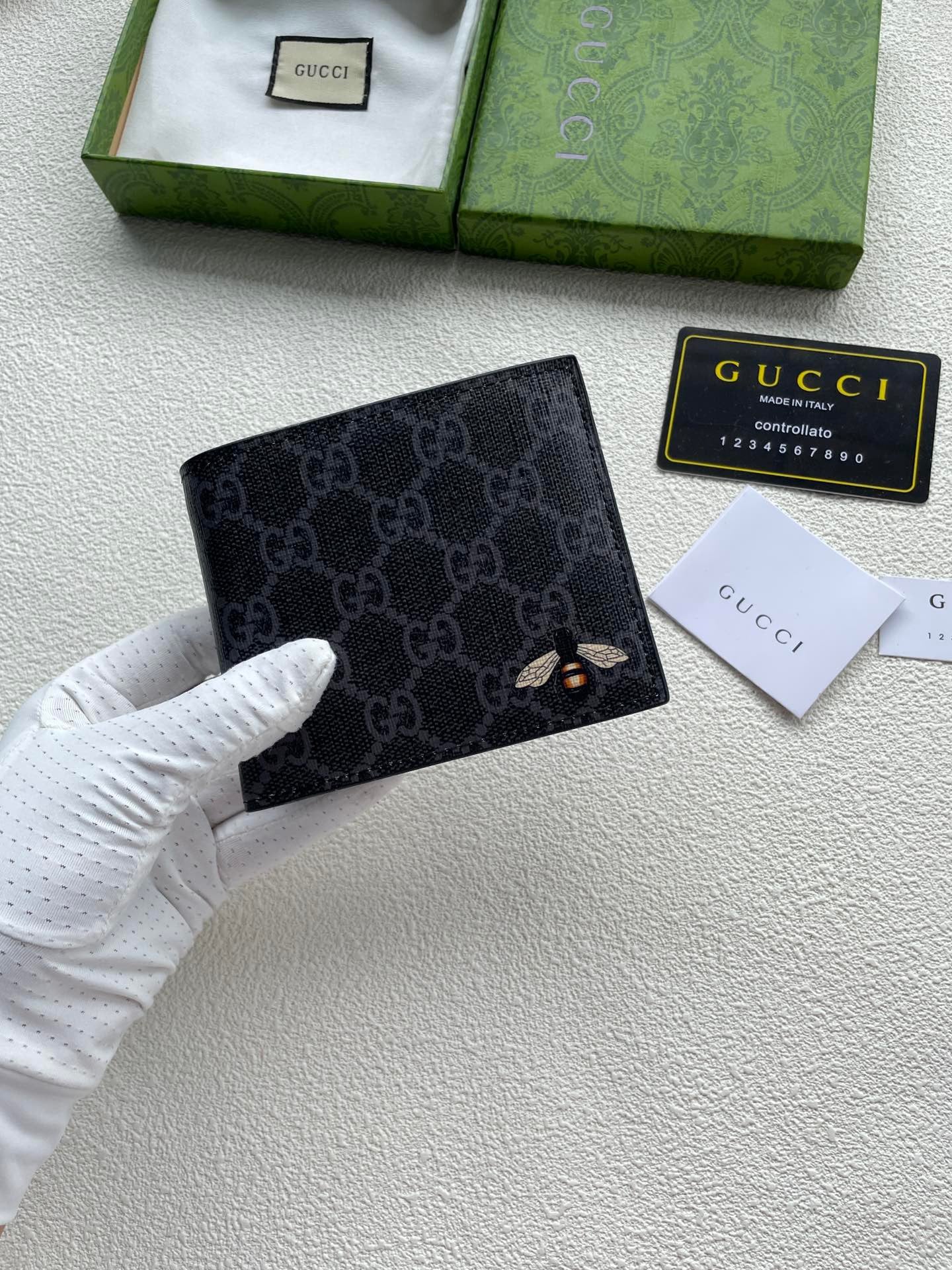 Gucci GG Bee Wallet Set –  Canvas with Embroidered Bee Detail