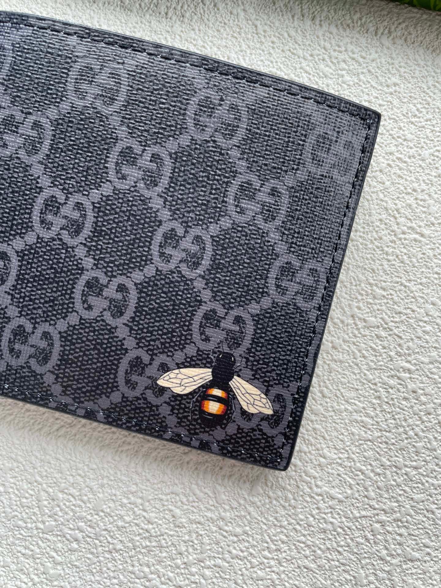 Gucci GG Bee Wallet Set –  Canvas with Embroidered Bee Detail