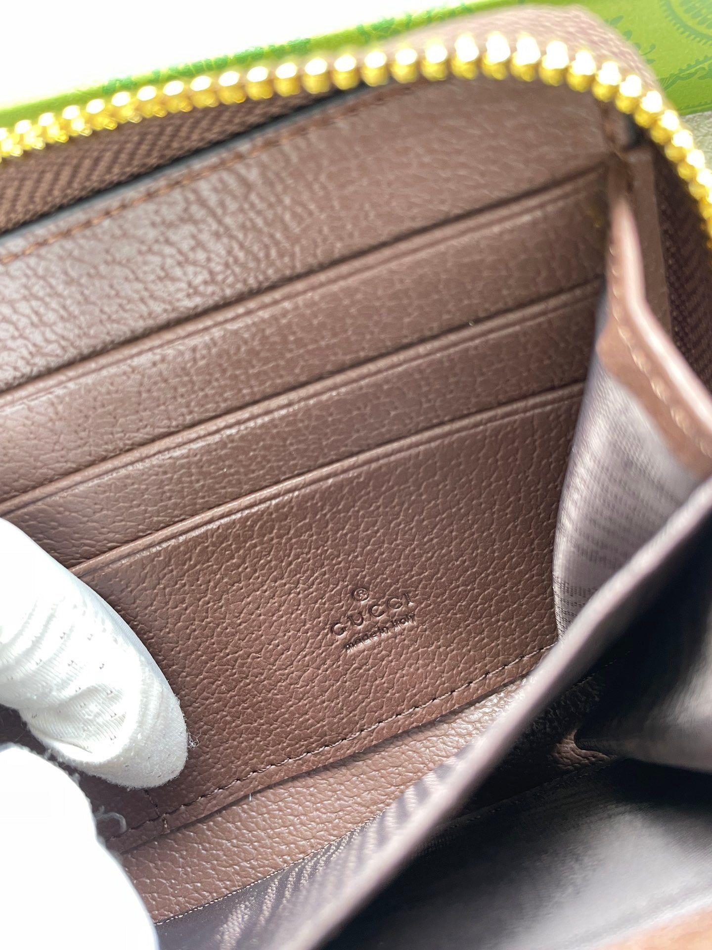 Gucci GG Zipper Wallet Set – Beige Canvas Edition