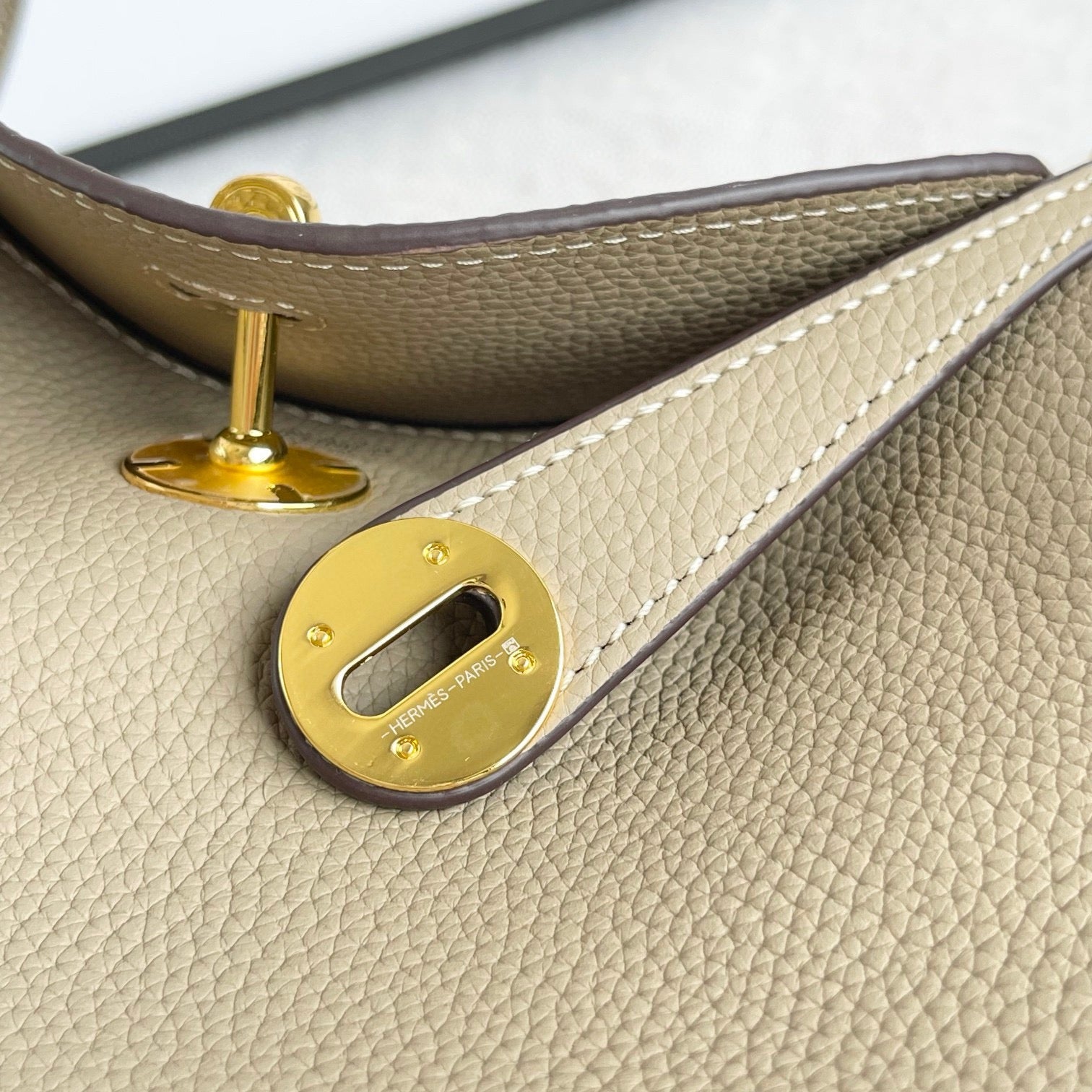 Luxury Structured Handbag Collection – Pebbled & Croc-Textured Leather with Metallic Hardware