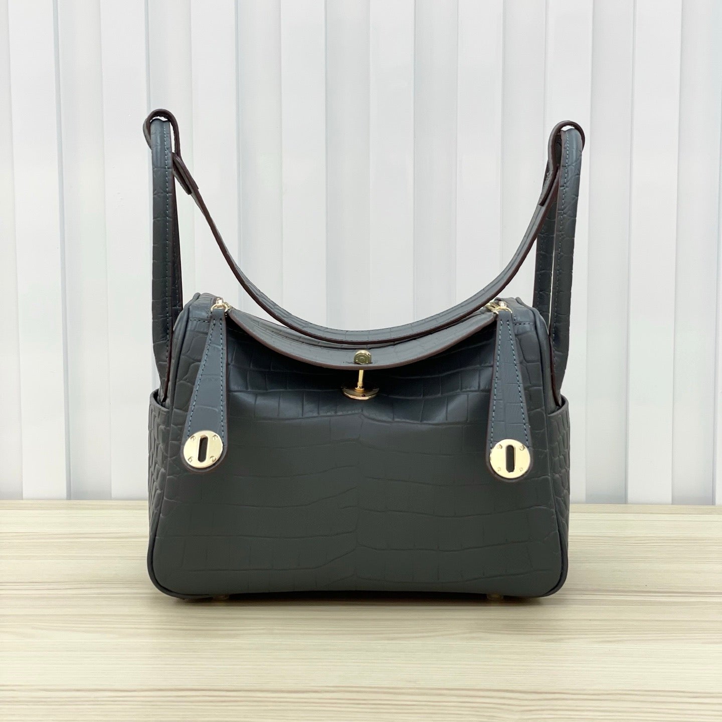 Luxury Structured Handbag Collection – Pebbled & Croc-Textured Leather with Metallic Hardware