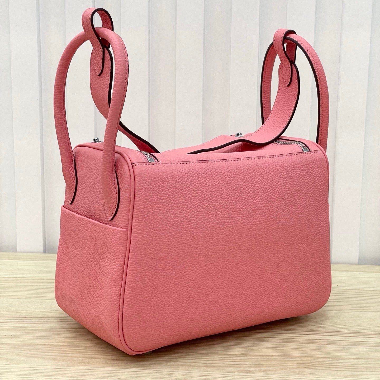 Luxury Structured Handbag Collection – Pebbled & Croc-Textured Leather with Metallic Hardware