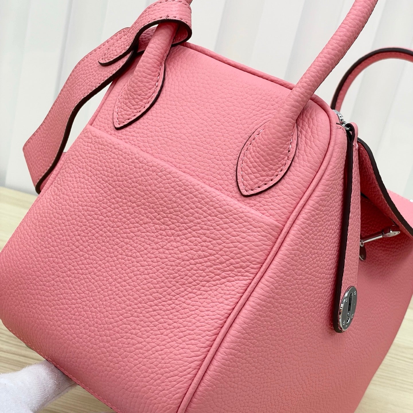 Luxury Structured Handbag Collection – Pebbled & Croc-Textured Leather with Metallic Hardware