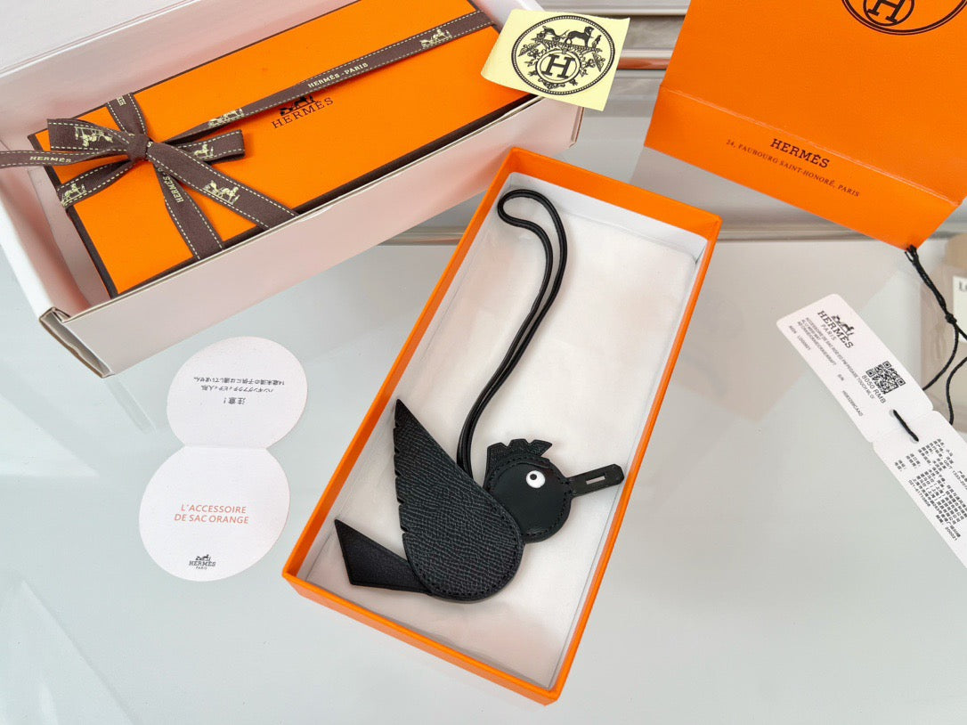 Hermès Noir Bird Charm