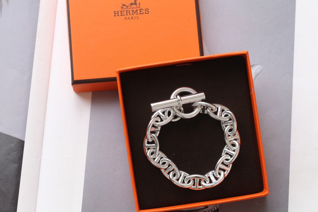Hermès Chaîne d’Ancre Bracelet – Sterling Silver with Toggle Clasp
