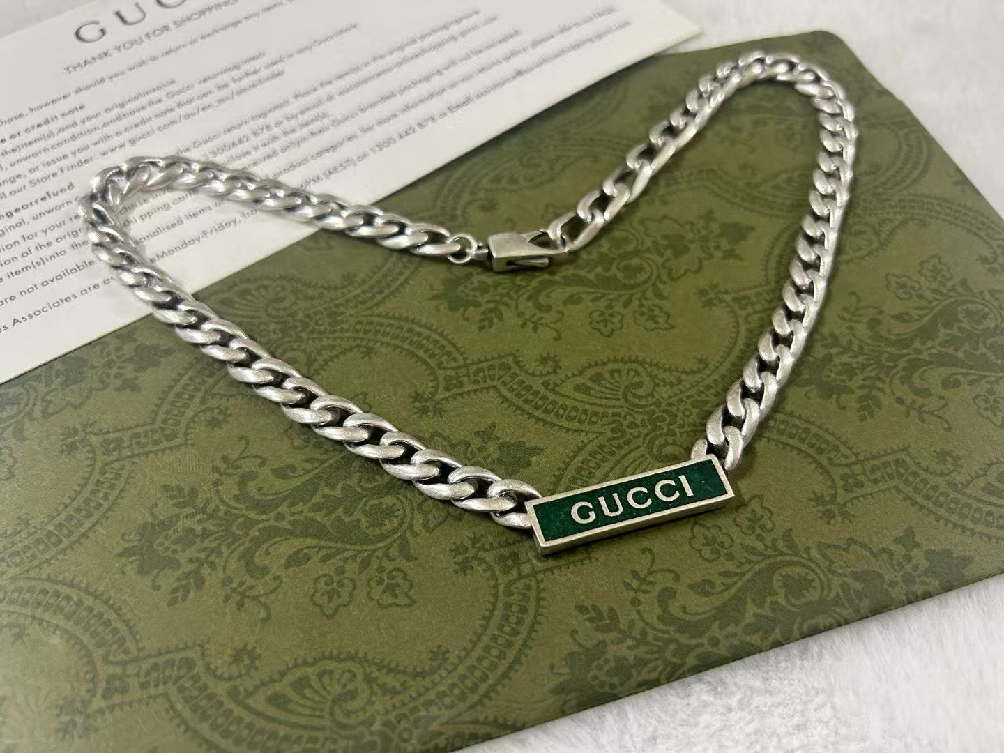Gucci Green Logo Tag Necklace – Silver Chain with Rectangular Pendant