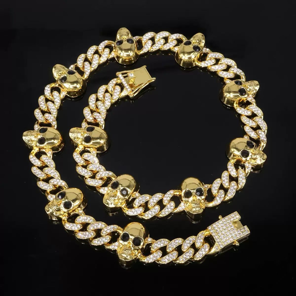 Arrow, Cross & Skull Jewelry Collection – Gold & Silver Cuban Link Necklaces & Bracelets