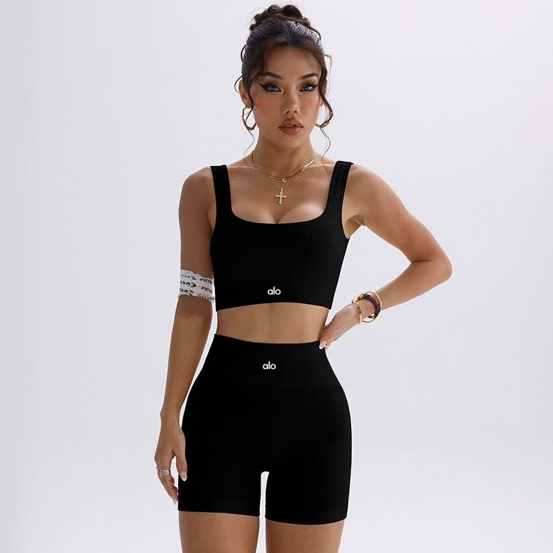 ALO RibSculpt Set – ColorBloom Edition