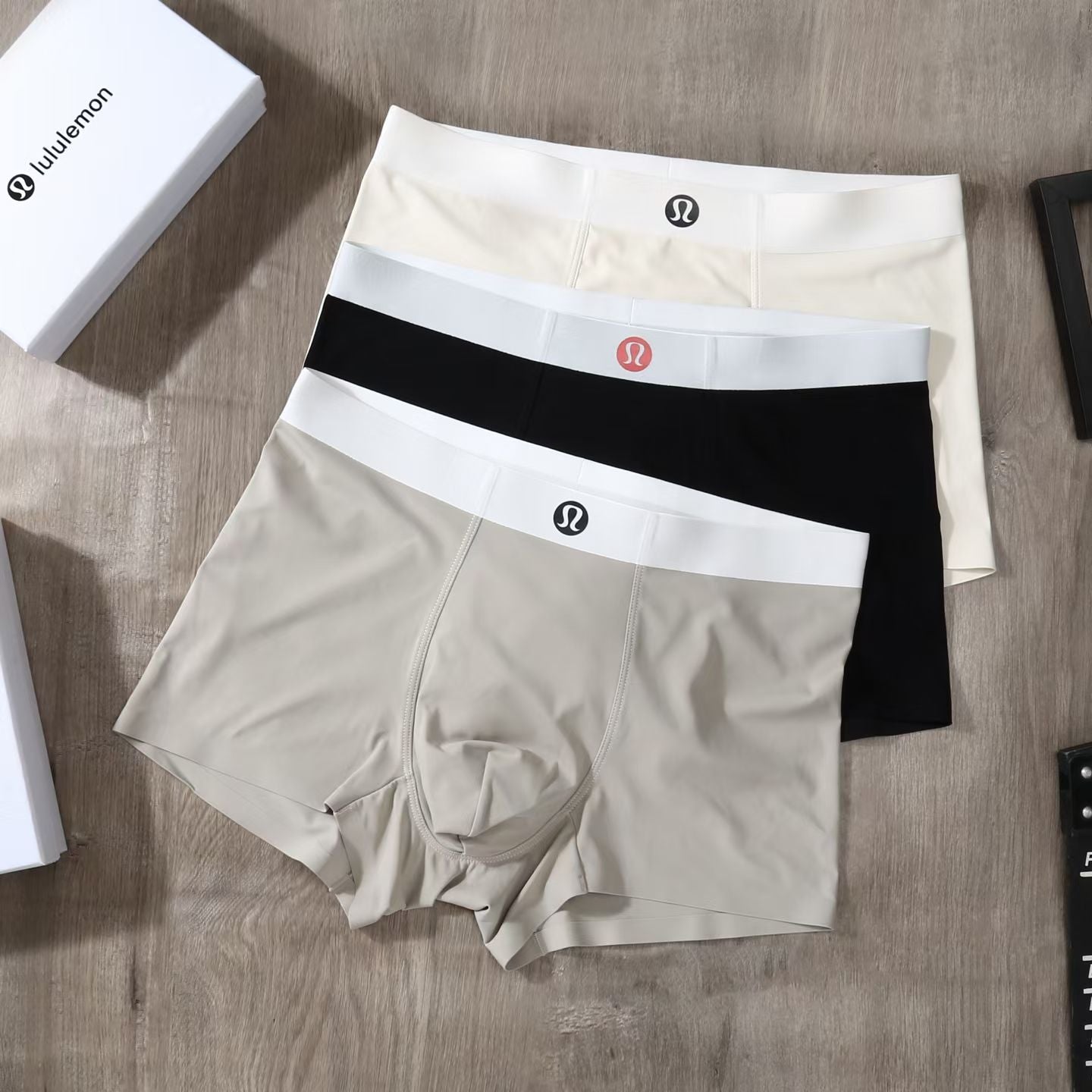 Lululemon CoreFlex Briefs – Studio Neutral Edition
