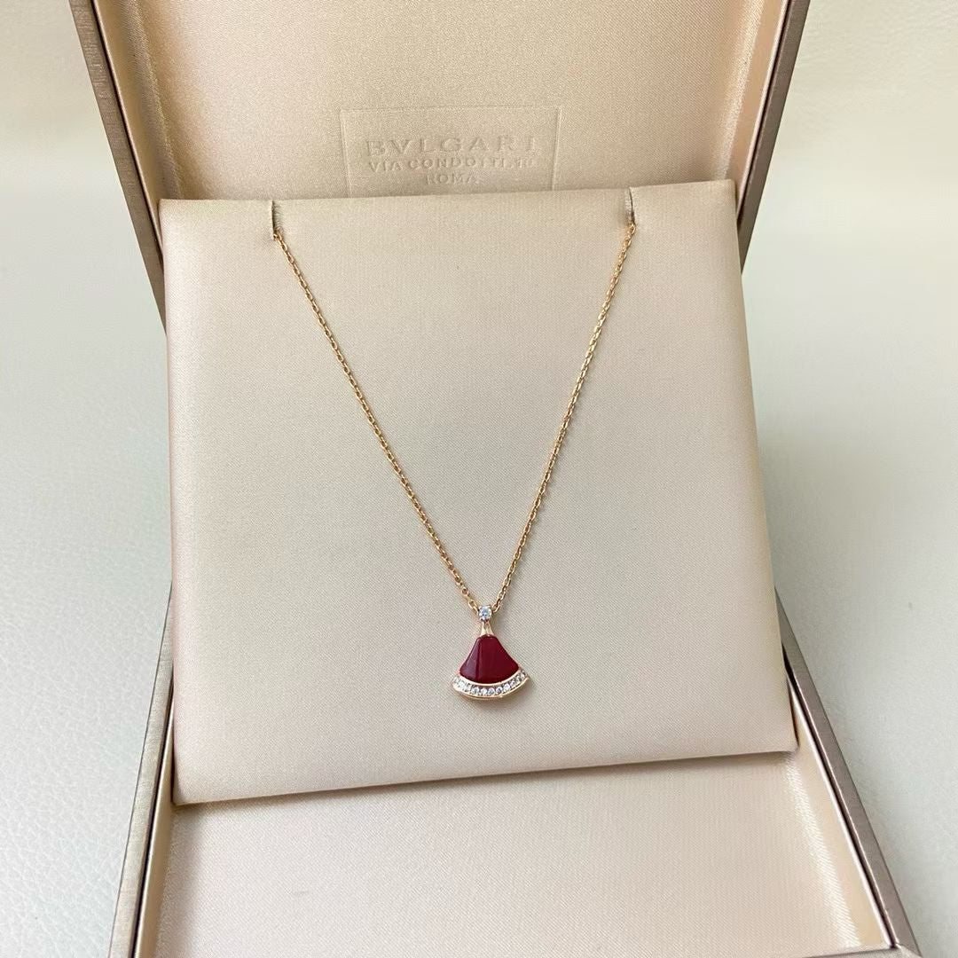 BVLGARI Divas’ Dream Necklace Fan Pendant with Diamonds