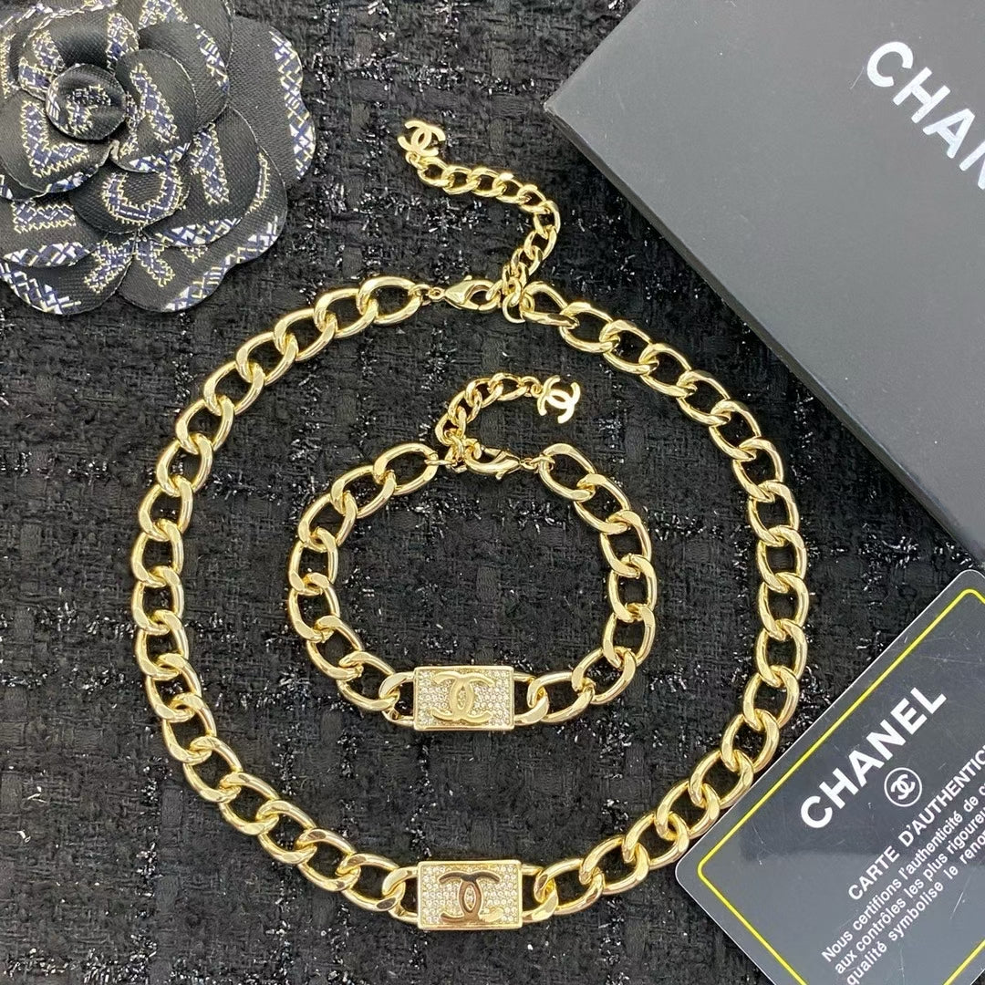 Chanel Crystal Logo Jewelry Set – Gold-Tone Chain with Double-C Charm