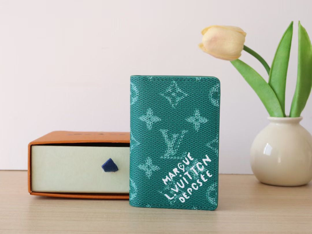 Louis Vuitton Monogram Cardholders – Green & Tan Editions