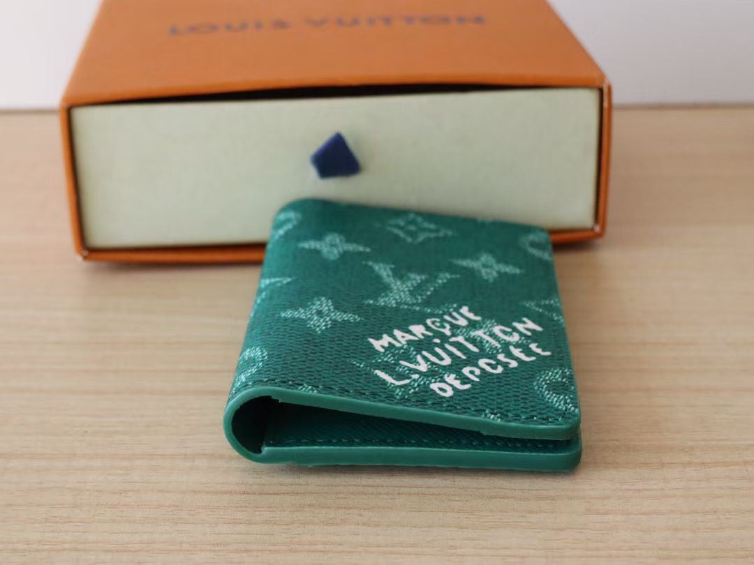 Louis Vuitton Monogram Cardholders – Green & Tan Editions