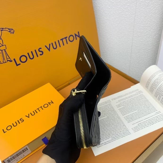 Louis Vuitton Black Monogram Wallets – Zipper & Snap Editions