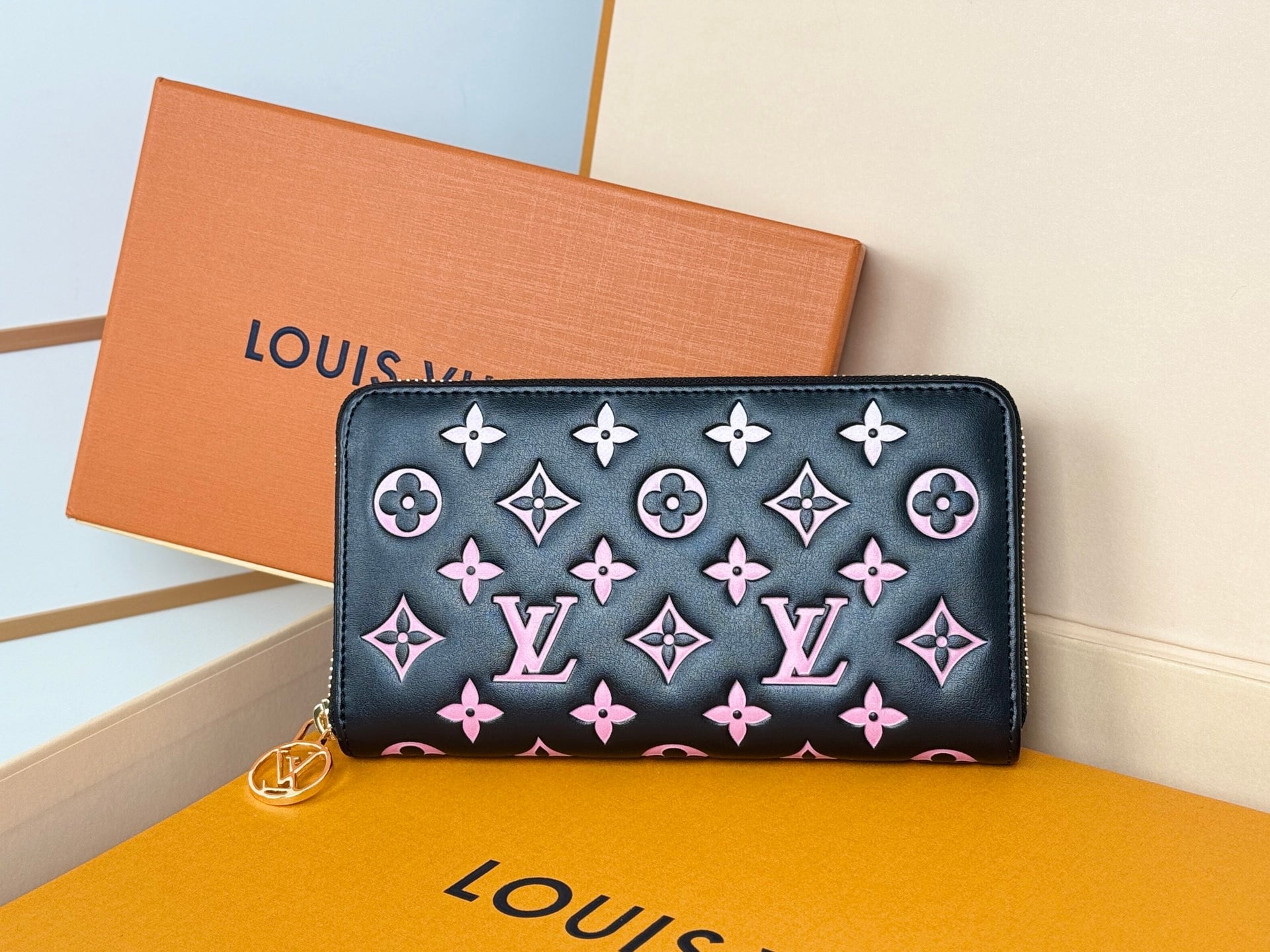 Louis Vuitton Black & Pink Monogram Wallet – Murakami 20th Anniversary Edition
